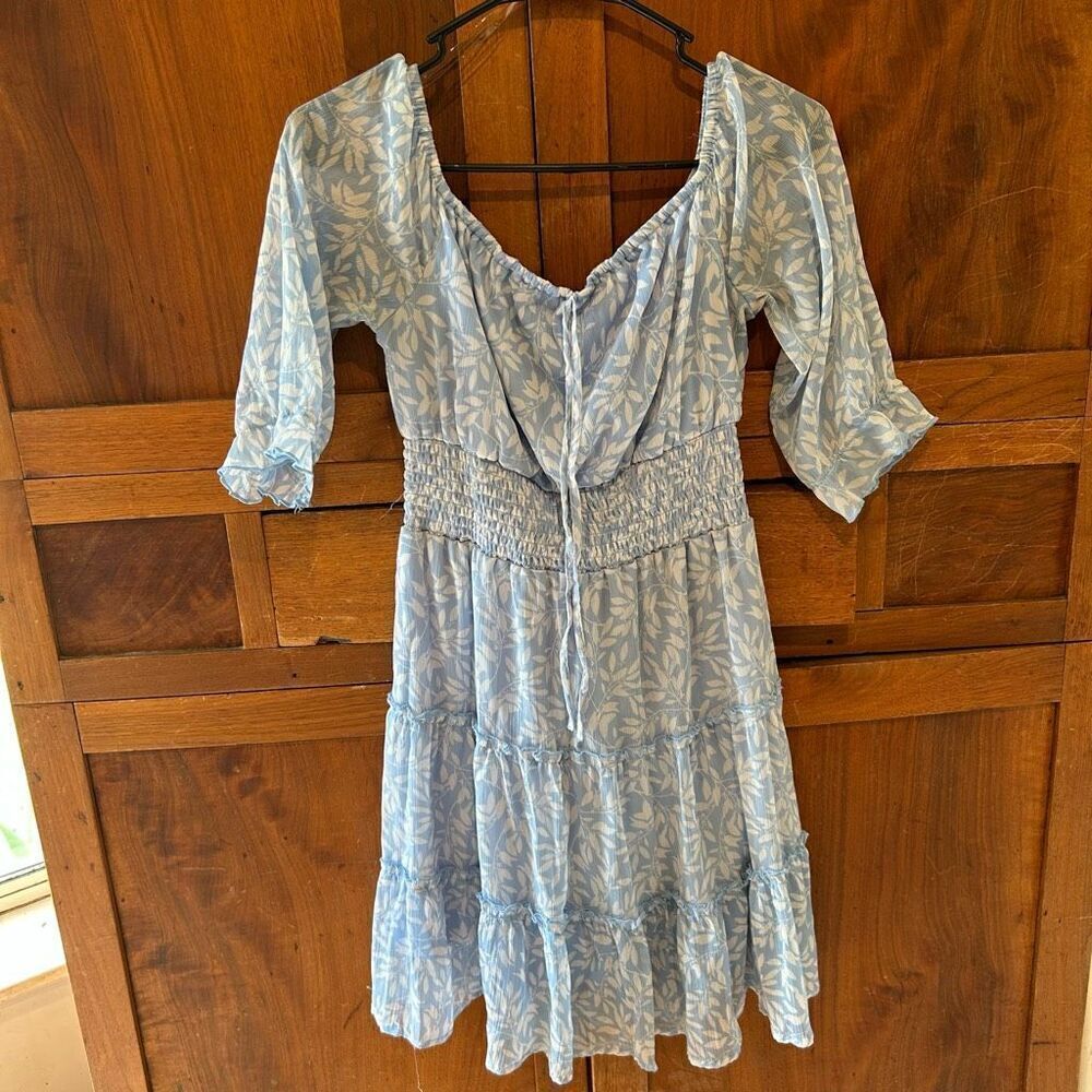 Blush dress above knee size medium